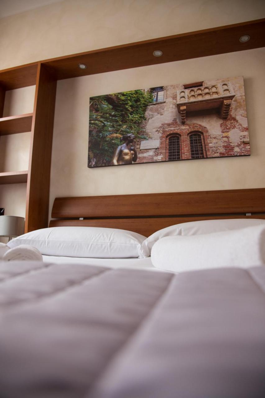 Gatto Romeo Apartments 베로나 외부 사진
